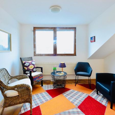 Charming Attic Apartment Near Messe Wien And Center Exteriér fotografie