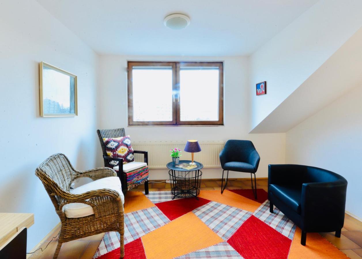 Charming Attic Apartment Near Messe Wien And Center Exteriér fotografie